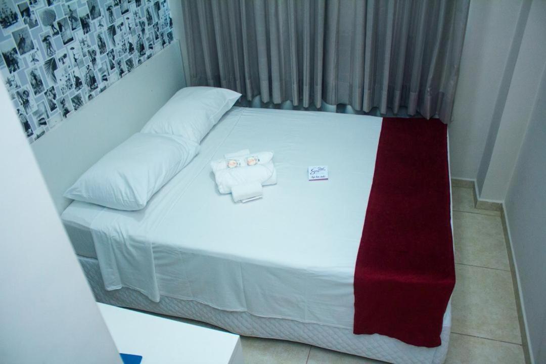 Hotel San Telmo Апаресида Екстериор снимка