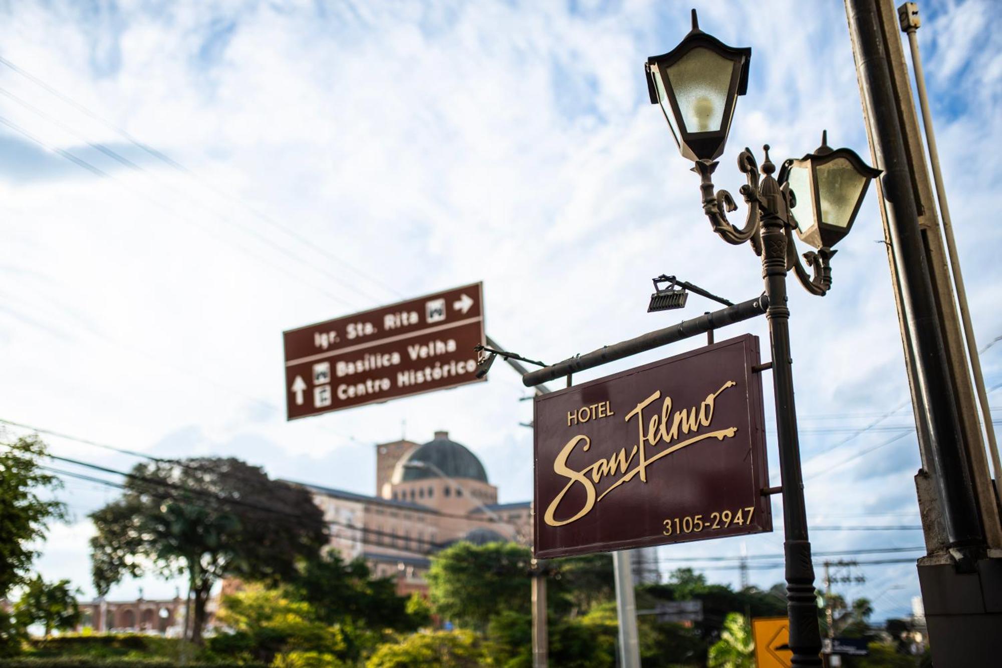 Hotel San Telmo Апаресида Екстериор снимка